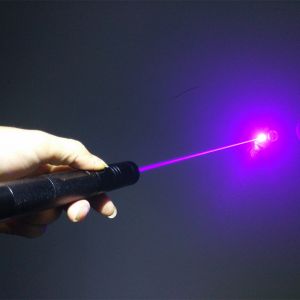 Lucinda 200mW 405nm Purple Laser Pointer with Burning Ability